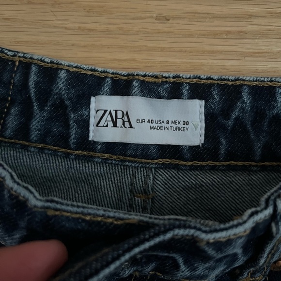 Brand New Zara Jeans - Picture 2 of 3